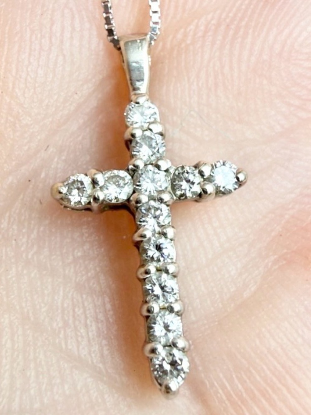 14k white Gold Genuine DIAMOND Cross Pendant Necklace - Elegant Women's Jewelry